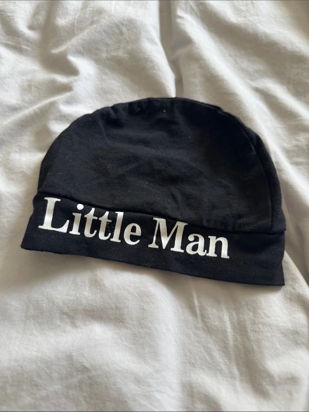 Bundle of 4 baby hats
